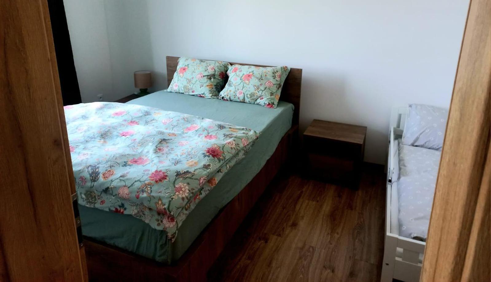 Apartman Violetta Nové Město nad Metují Exteriör bild