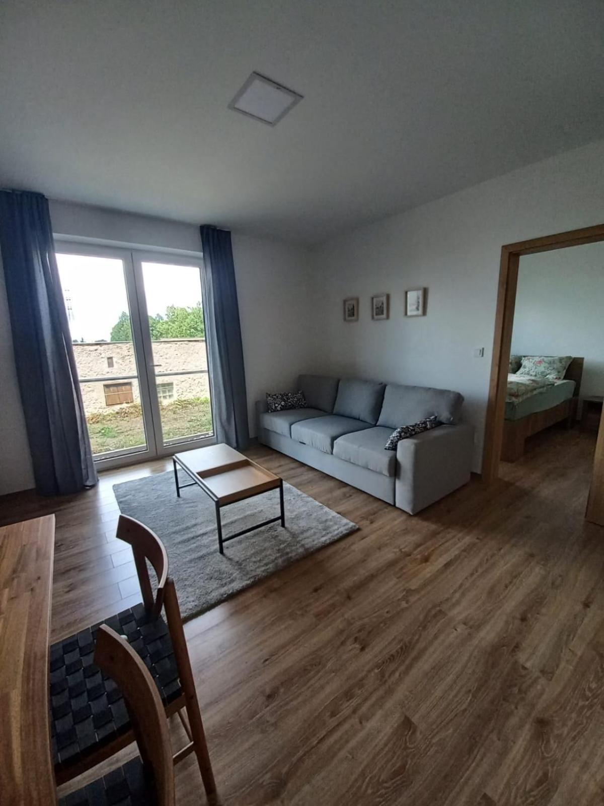Apartman Violetta Nové Město nad Metují Exteriör bild